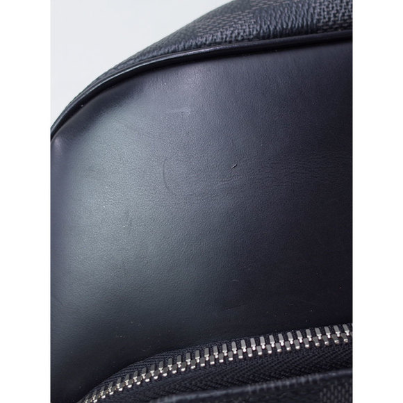 Louis Vuitton MM Dayton Black Shoulder Graphite Damier Bag - Picture 7 of 8